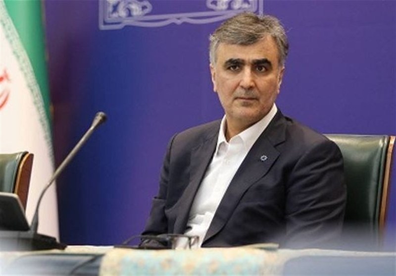 فرزین: سازوکار اتخاذشده برای بانک ناتراز آینده "ادغام" نیست